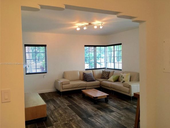 645 Michigan Ave C, Miami Beach FL 33139