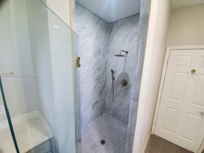 15841 SW 61st St, Davie FL 33331
