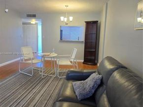 2900 NW 48th Ter 310, Lauderdale Lakes FL 33313