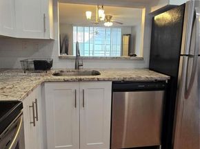 2900 NW 48th Ter 310, Lauderdale Lakes FL 33313