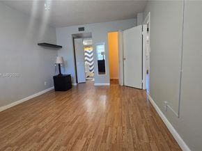 2900 NW 48th Ter 310, Lauderdale Lakes FL 33313