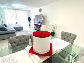 210 174th St 403, Sunny Isles Beach FL 33160