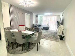 210 174th St 403, Sunny Isles Beach FL 33160