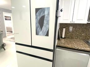 210 174th St 403, Sunny Isles Beach FL 33160