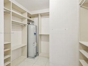 653 Banks Rd, Margate FL 33063