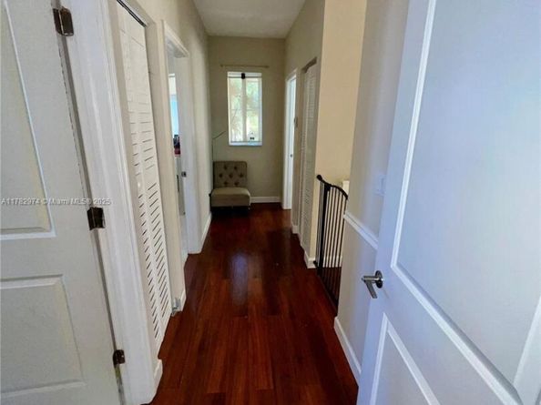 2532 NE 41st Ter, Homestead FL 33033