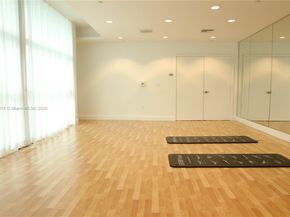 350 NE 24th St 406, Miami FL 33137