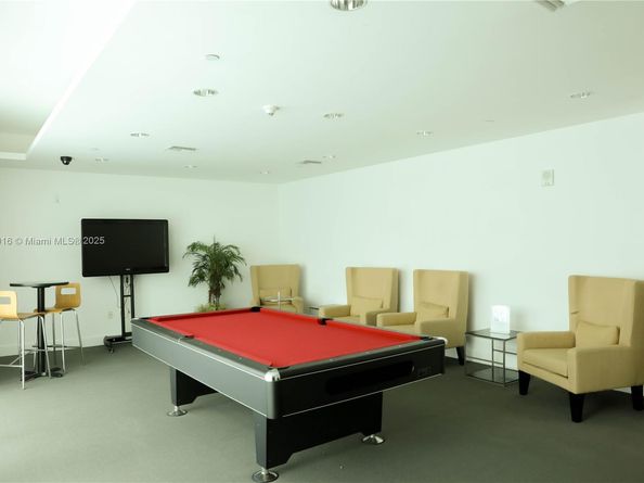 350 NE 24th St 406, Miami FL 33137