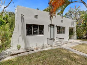 759 NE 127th St, North Miami FL 33161