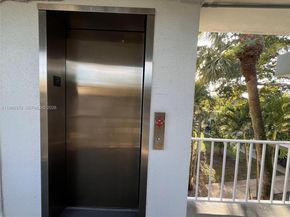 4255 N University Dr 304, Sunrise FL 33351