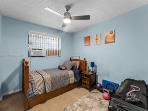 1613 NW 16th St E, Miami FL 33125