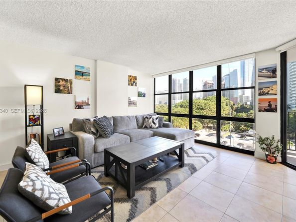 1901 Brickell Ave B711, Miami FL 33129