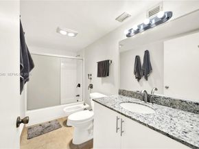 1901 Brickell Ave B711, Miami FL 33129