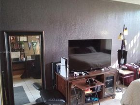 1000 Saint Charles Pl L2, Pembroke Pines FL 33026