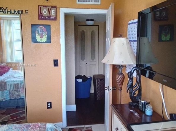 1000 Saint Charles Pl L2, Pembroke Pines FL 33026