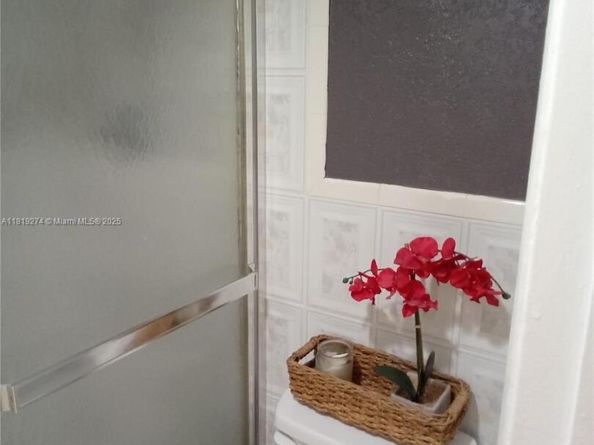 1000 Saint Charles Pl L2, Pembroke Pines FL 33026