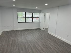 3702 NE 171st St 18, North Miami Beach FL 33160