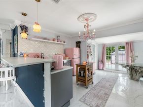 2820 SW 33rd Ct, Miami FL 33133