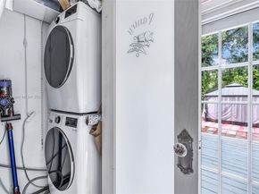 2820 SW 33rd Ct, Miami FL 33133