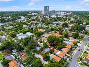 2820 SW 33rd Ct, Miami FL 33133