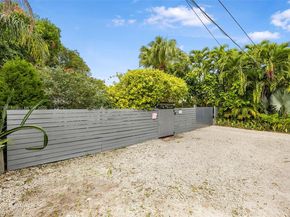 2820 SW 33rd Ct, Miami FL 33133