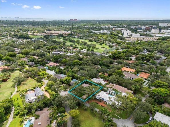 1360 Mendavia Ave, Coral Gables FL 33146