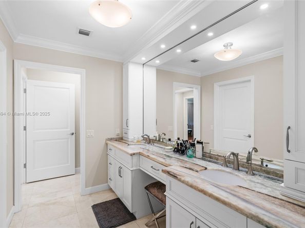 1360 Mendavia Ave, Coral Gables FL 33146