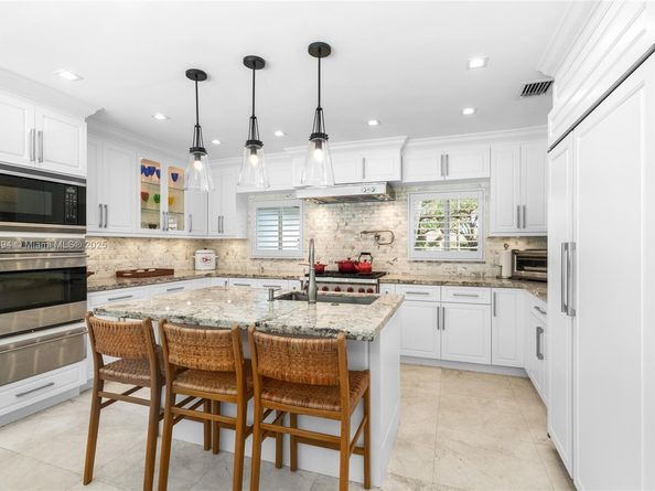 1360 Mendavia Ave, Coral Gables FL 33146