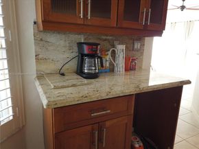 1140 Lidflower St, Hollywood FL 33019