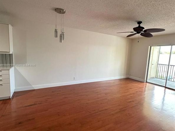 253 S Cypress Rd 223, Pompano Beach FL 33060