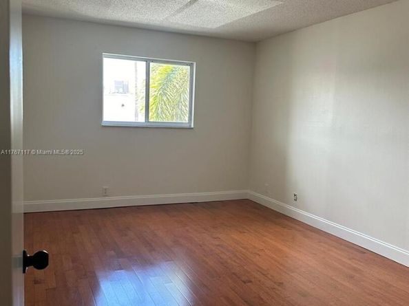 253 S Cypress Rd 223, Pompano Beach FL 33060
