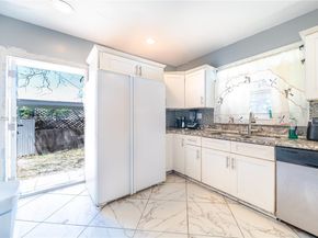 235 NW 59th St, Miami FL 33127