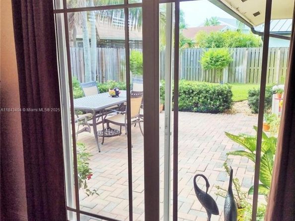 1357 SW 151st Ter, Sunrise FL 33326