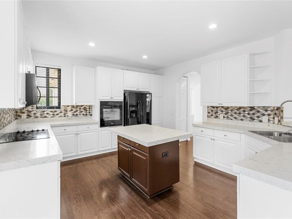 1559 Passion Vine Cir 72, Weston FL 33326