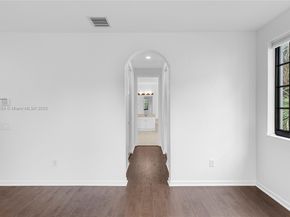 1559 Passion Vine Cir 72, Weston FL 33326