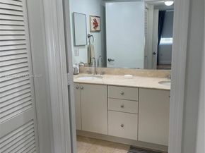 6917 Collins Ave 1008, Miami Beach FL 33141