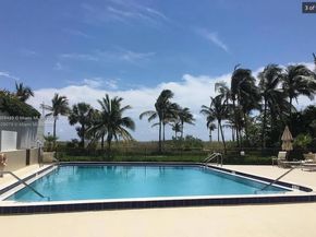 1621 Collins Ave 705, Miami Beach FL 33139