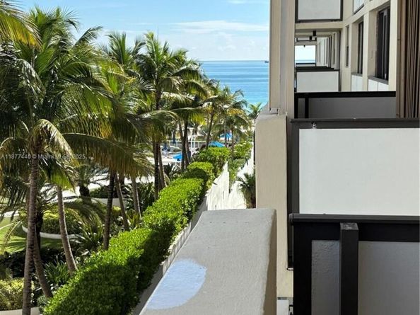 1621 Collins Ave 705, Miami Beach FL 33139