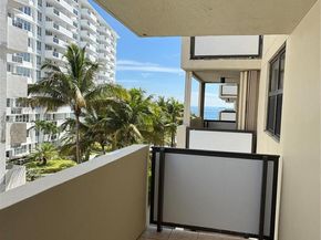 1621 Collins Ave 705, Miami Beach FL 33139