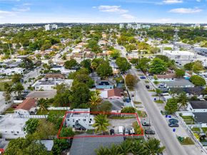 1236 NW 28th St, Miami FL 33142