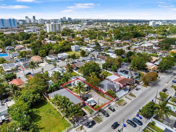 1236 NW 28th St, Miami FL 33142