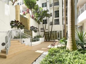 1830 Radius Dr 709, Hollywood FL 33020