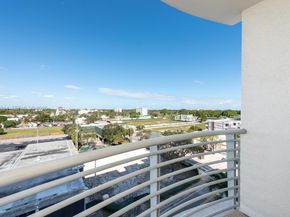 1830 Radius Dr 709, Hollywood FL 33020