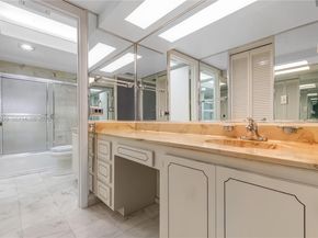 7010 SW 66th Ave 25, South Miami FL 33143