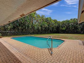 15365 Meadow Wood Dr, Wellington FL 33414