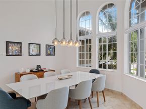 146 Dockside Cir, Weston FL 33327