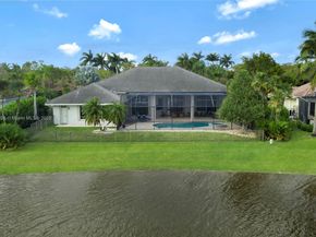 146 Dockside Cir, Weston FL 33327