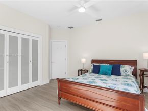 146 Dockside Cir, Weston FL 33327
