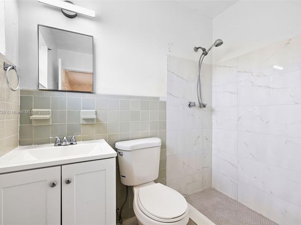 1920 N 66th Ave, Hollywood FL 33024