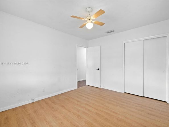 1920 N 66th Ave, Hollywood FL 33024